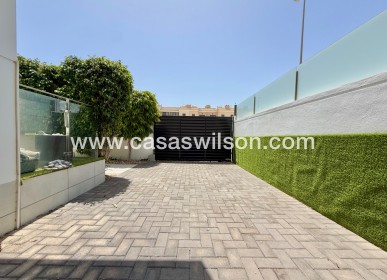 Venta - Chalet - Ciudad Quesada