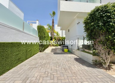 Venta - Chalet - Ciudad Quesada