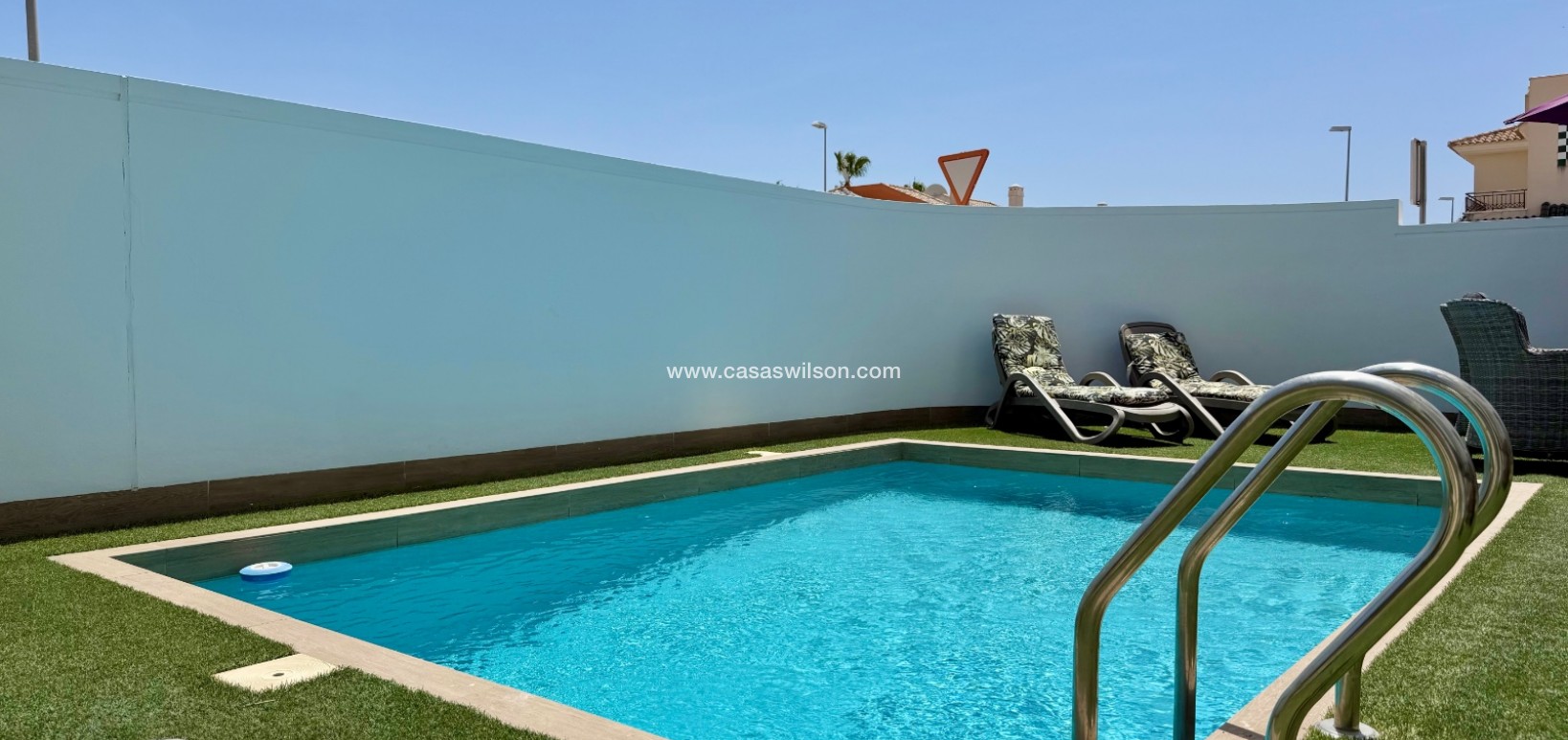 Venta - Chalet - Ciudad Quesada