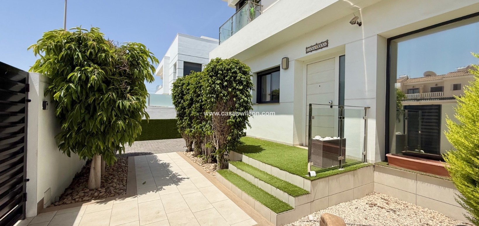 Venta - Chalet - Ciudad Quesada