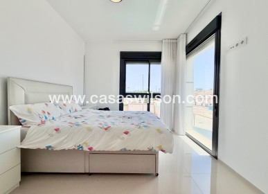 Venta - Chalet - Ciudad Quesada