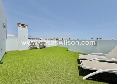Venta - Chalet - Ciudad Quesada