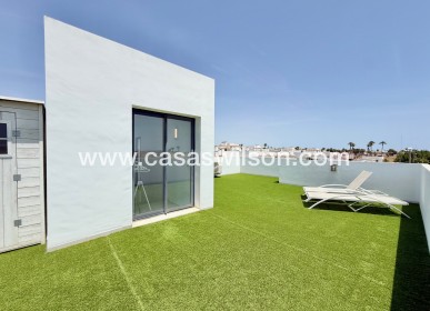 Venta - Chalet - Ciudad Quesada