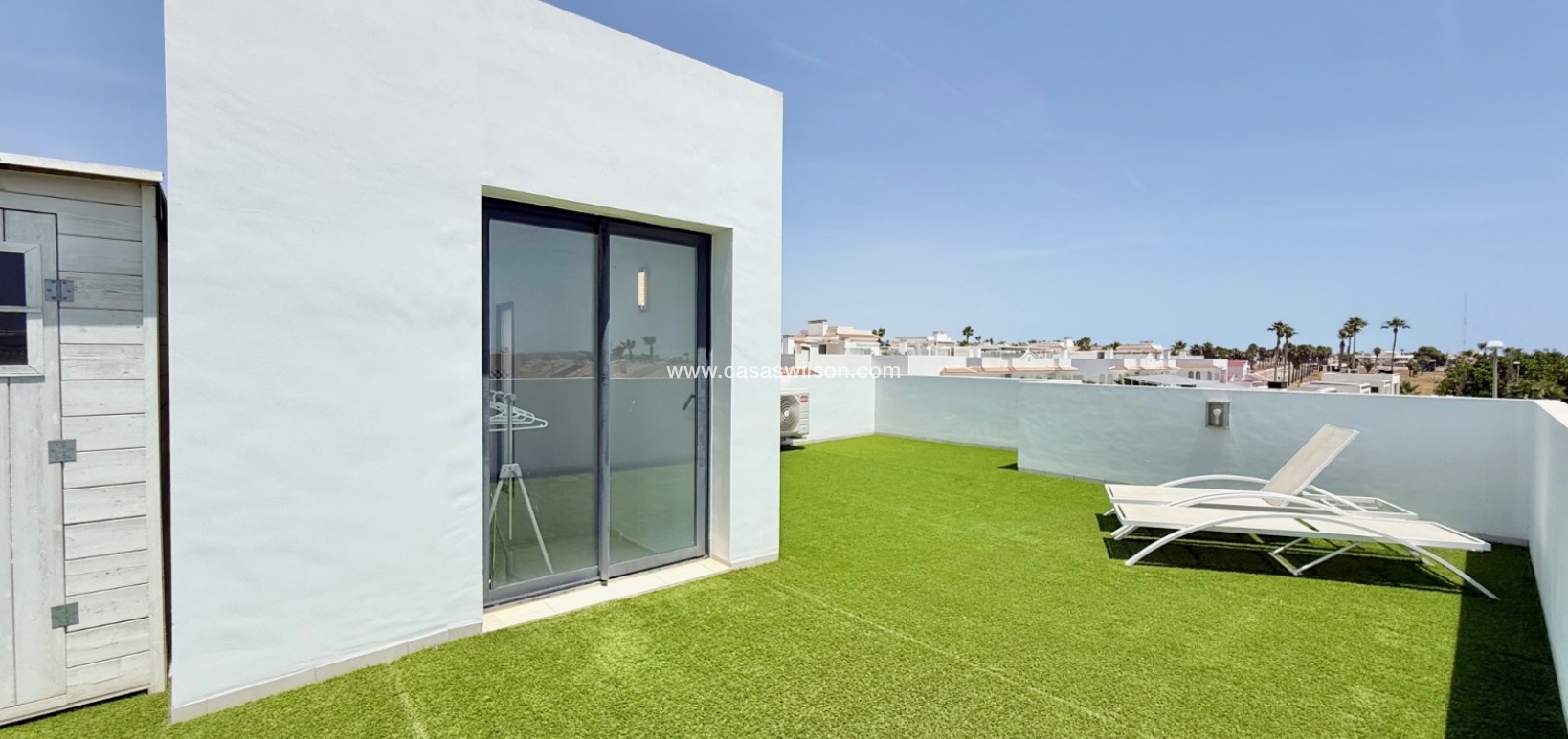 Venta - Chalet - Ciudad Quesada