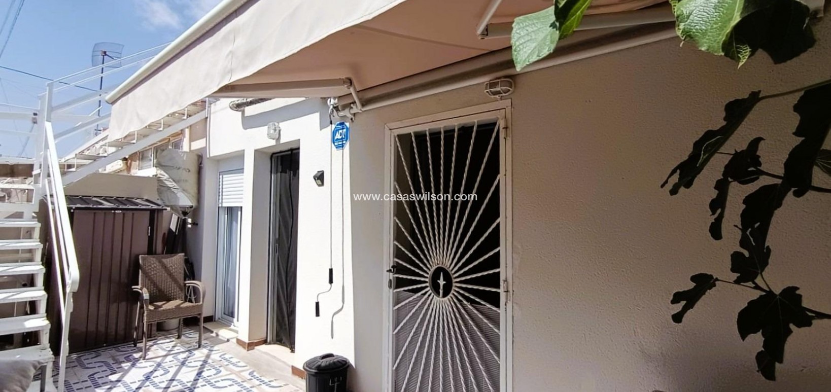 Sale - Bungalow - Torrevieja - Costa Blanca