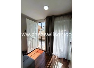 Sale - Bungalow - Torrevieja - Costa Blanca