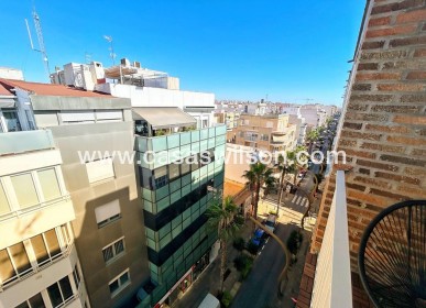 Venta - Apartamento - Torrevieja - Centro