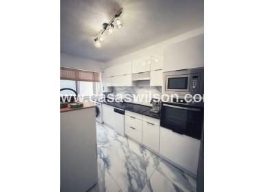 Venta - Apartamento - Torrevieja - Centro