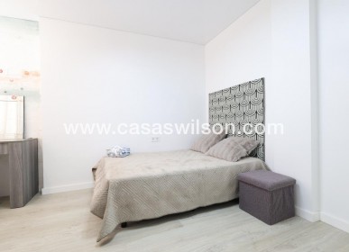 Sale - Apartment - Torrevieja - Costa Blanca