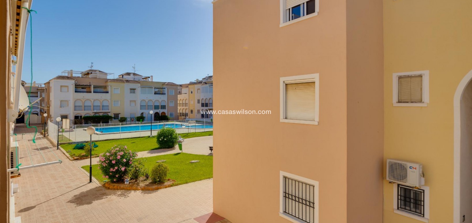 Sale - Bungalow - Torrevieja - Costa Blanca