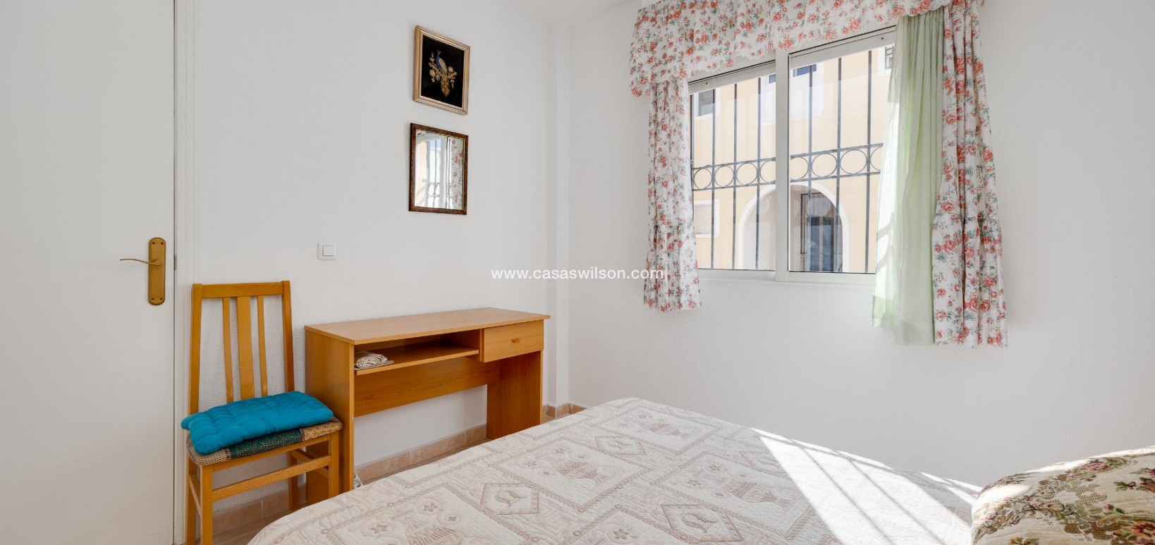 Sale - Bungalow - Torrevieja - Costa Blanca