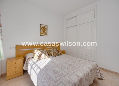 Sale - Bungalow - Torrevieja - Costa Blanca