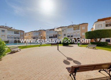 Sale - Bungalow - Torrevieja - Costa Blanca
