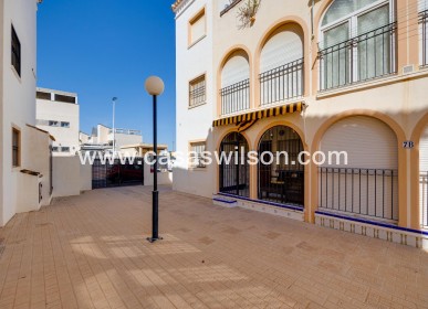 Sale - Bungalow - Torrevieja - Costa Blanca