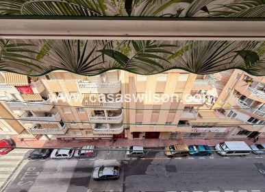 Venta - Apartamento - Torrevieja - Playa de los Locos
