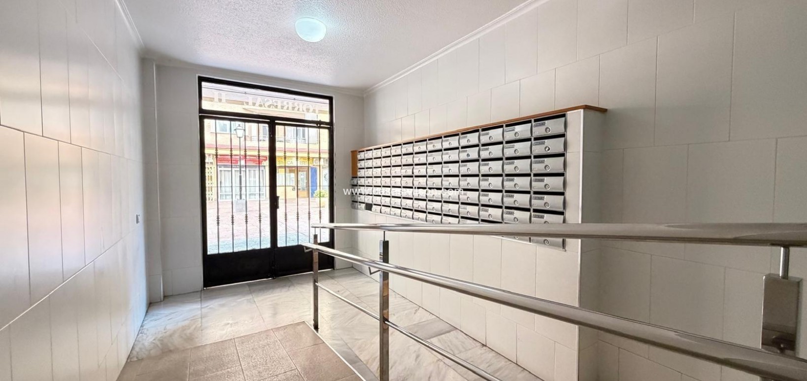 Venta - Apartamento - Torrevieja - Playa de los Locos