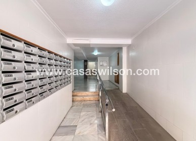 Venta - Apartamento - Torrevieja - Playa de los Locos