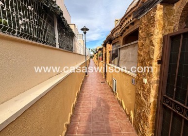 Sale - Townhouse - Urbanització Els Estanys