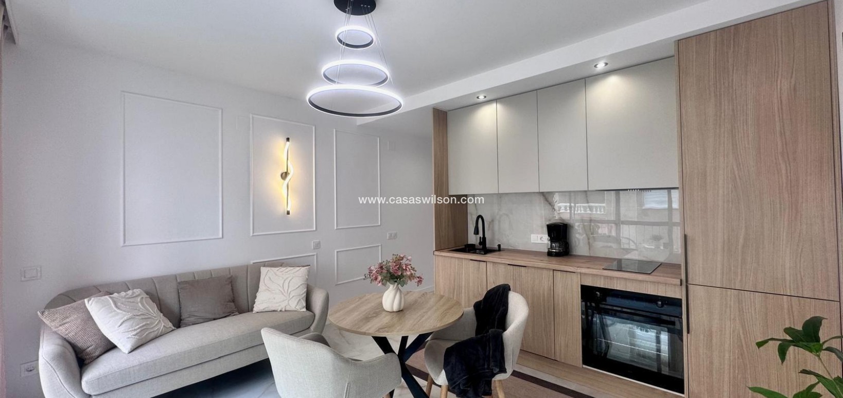 Sale - Appartement - Torrevieja - Estacion De Autobuses