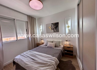 Sale - Appartement - Torrevieja - Habaneras