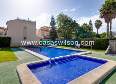 Sale - Bungalow - Torrevieja - El chaparral