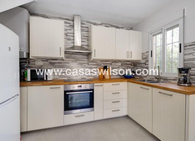 Sale - Bungalow - Torrevieja - El chaparral