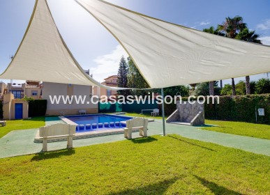 Sale - Bungalow - Torrevieja - El chaparral