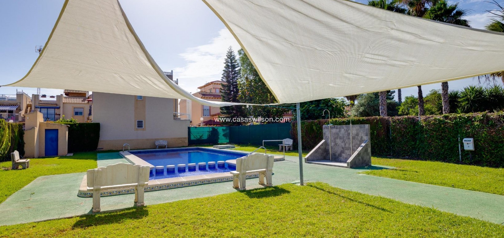 Sale - Bungalow - Torrevieja - El chaparral