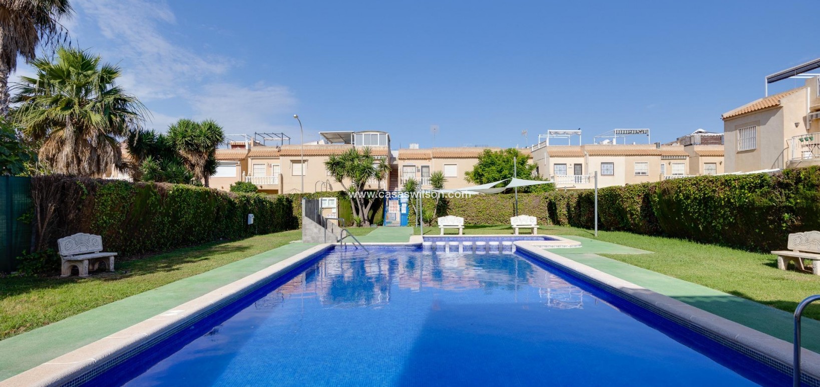 Sale - Bungalow - Torrevieja - El chaparral