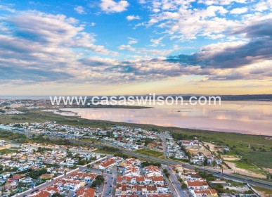 Sale - Bungalow - Torrevieja - El chaparral