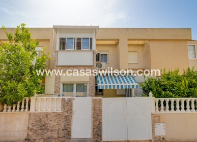 Sale - Townhouse - Torrevieja - Aguas Nuevas