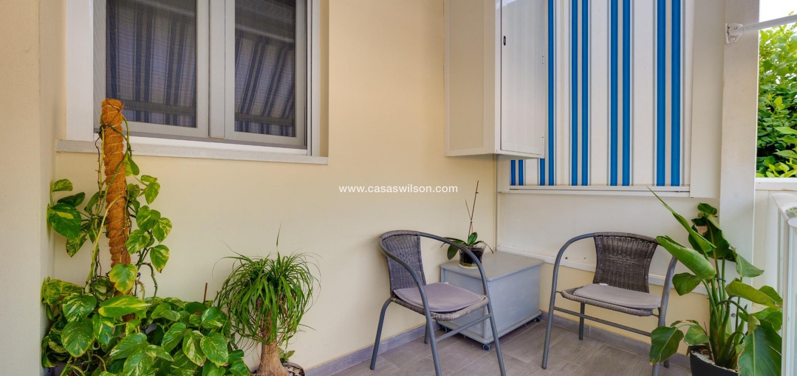 Sale - Townhouse - Torrevieja - Aguas Nuevas