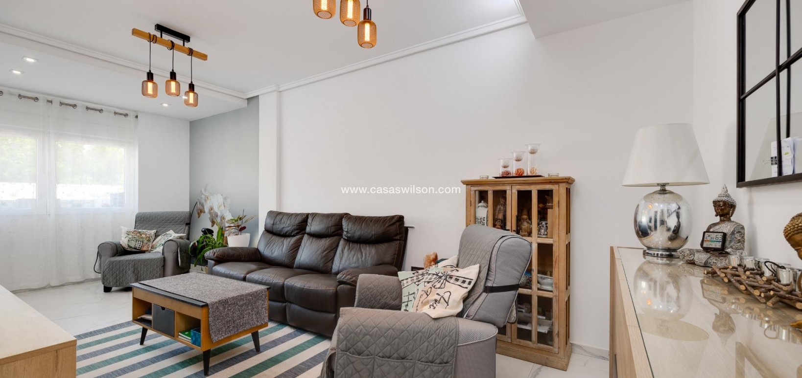 Sale - Townhouse - Torrevieja - Aguas Nuevas