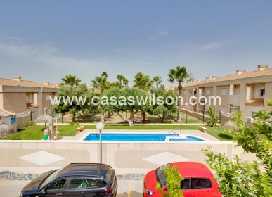Sale - Townhouse - Torrevieja - Aguas Nuevas