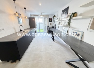 Sale - Villa - San Miguel de Salinas