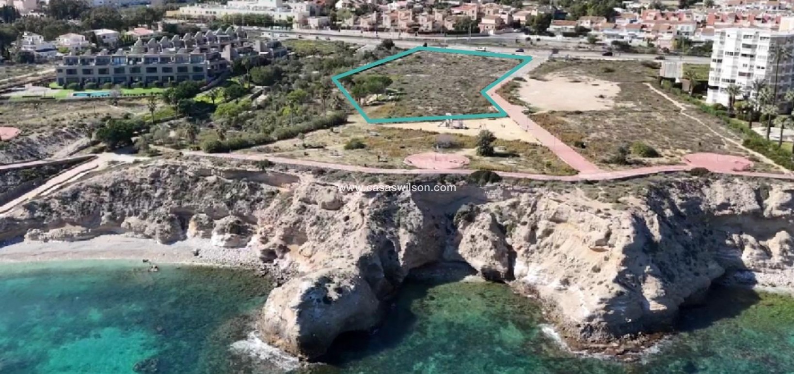 Nueva construcción  - Chalet - El Campello - Platja de L´Amerador
