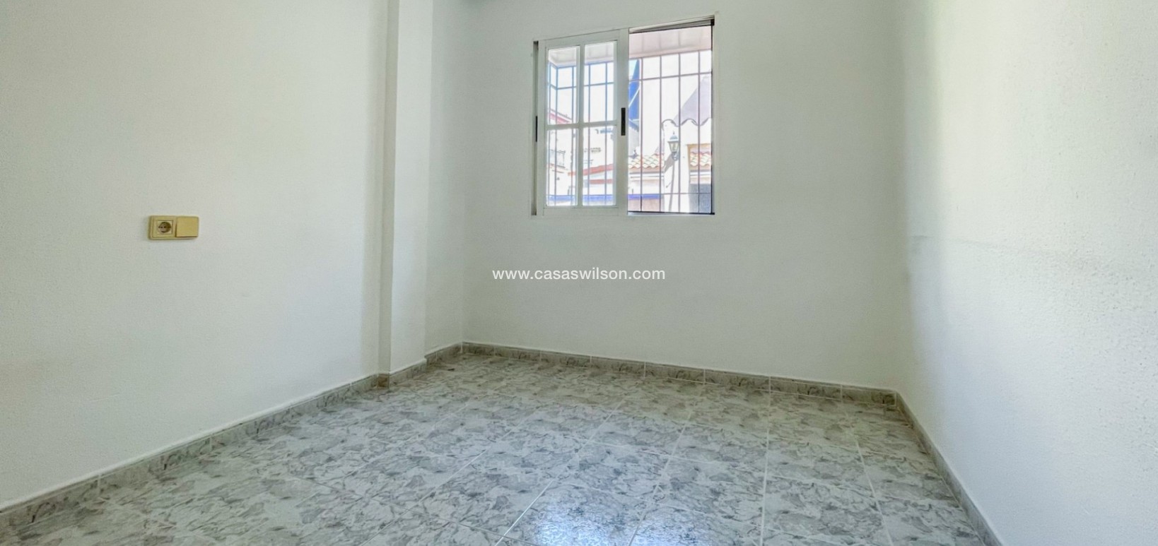 Sale - Bungalow - Orihuela Costa - Playa Flamenca