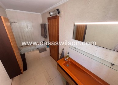 Sale - Villa - Urbanización Ciudad Quesada