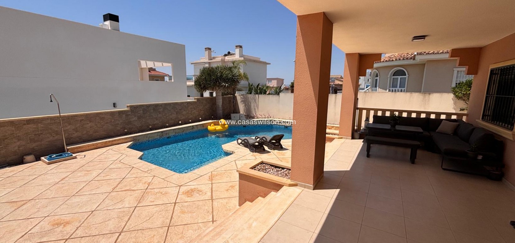 Sale - Villa - Urbanización Ciudad Quesada