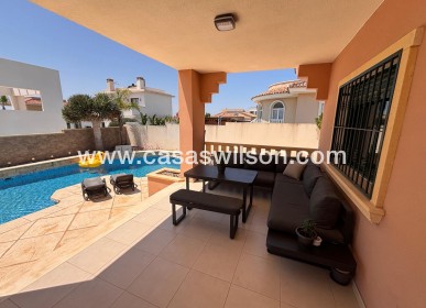 Sale - Villa - Urbanización Ciudad Quesada