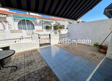 Sale - Townhouse - Torrevieja - Costa Blanca