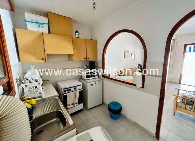 Sale - Townhouse - Torrevieja - Costa Blanca