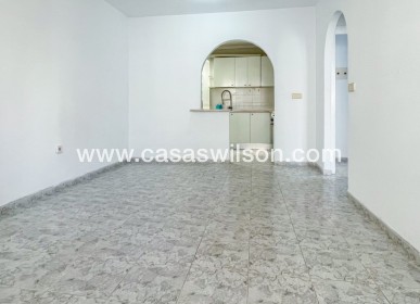 Sale - Bungalow - Orihuela Costa - Costa Blanca