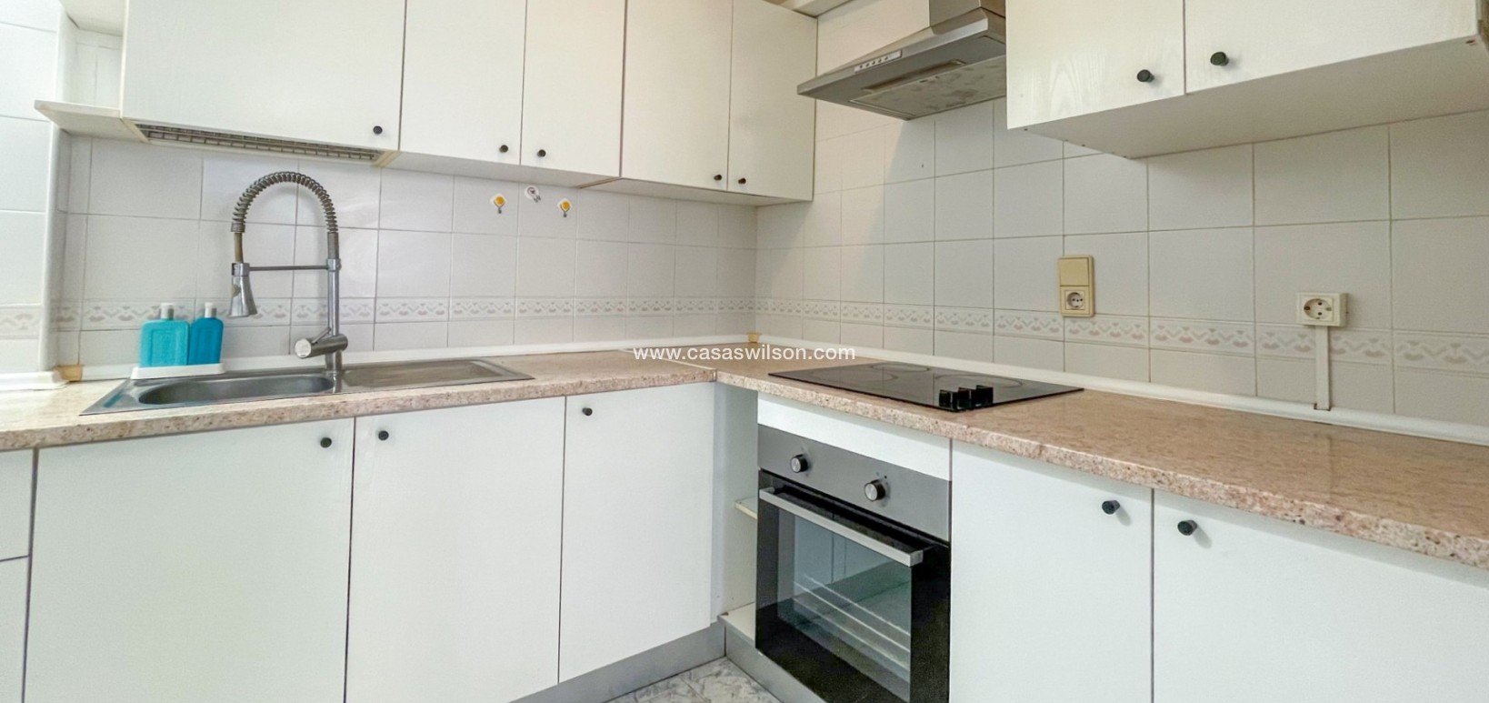 Sale - Bungalow - Orihuela Costa - Costa Blanca