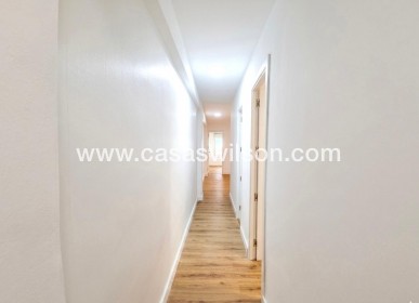 Sale - Appartement - Torrevieja - Costa Blanca