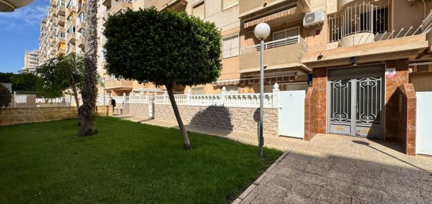 Sale - Appartement - Torrevieja - Costa Blanca