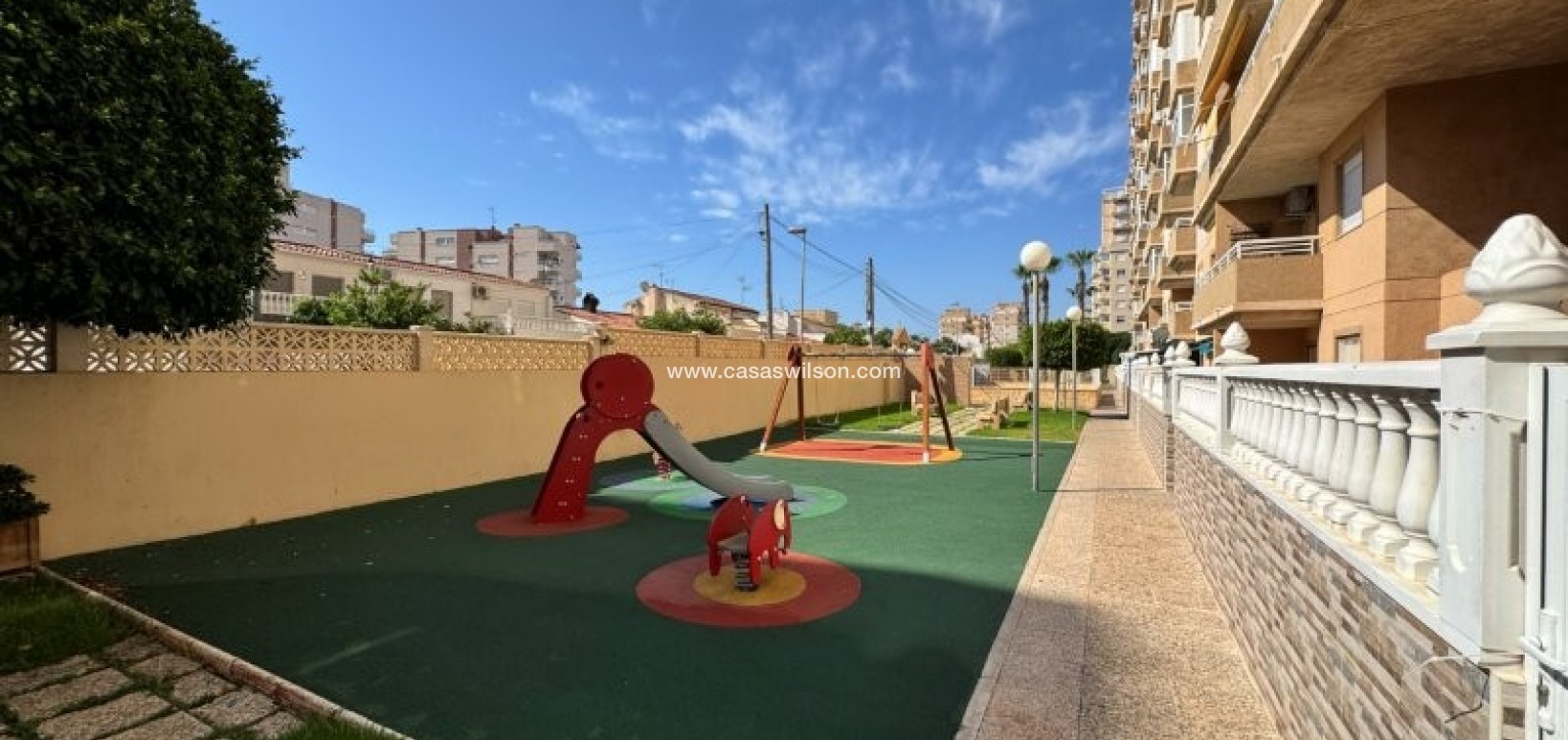 Sale - Appartement - Torrevieja - Costa Blanca