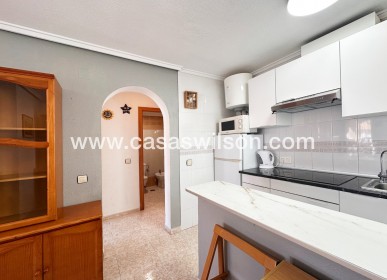 Sale - Bungalow - Torrevieja - Costa Blanca