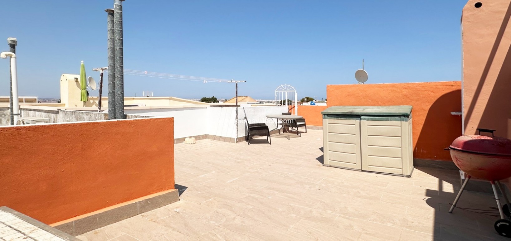 Sale - Bungalow - Torrevieja - Costa Blanca