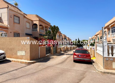 Sale - Bungalow - Torrevieja - Costa Blanca